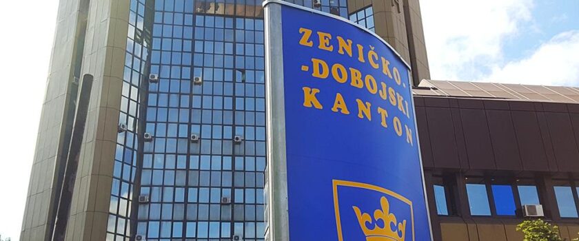omogućavaju praksu za srednjoškolce